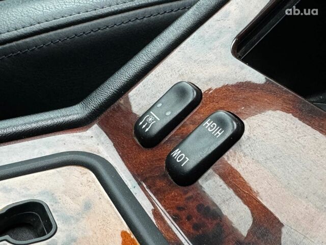 Чорний Мерседес Г-Клас, об'ємом двигуна 5 л та пробігом 98 тис. км за 31690 $, фото 22 на Automoto.ua