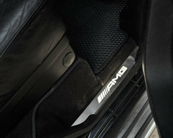 Черный Мерседес Г-Класс, объемом двигателя 4.97 л и пробегом 215 тыс. км за 33800 $, фото 20 на Automoto.ua