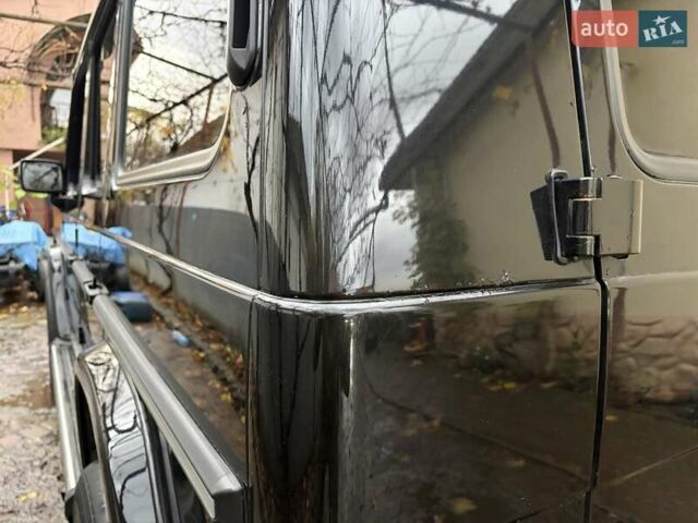 Чорний Мерседес Г-Клас, об'ємом двигуна 4.97 л та пробігом 252 тис. км за 23600 $, фото 4 на Automoto.ua