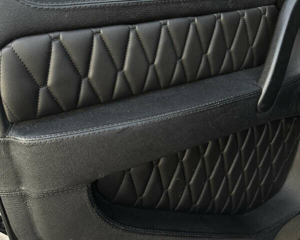 Черный Мерседес Г-Класс, объемом двигателя 4.97 л и пробегом 215 тыс. км за 33800 $, фото 30 на Automoto.ua