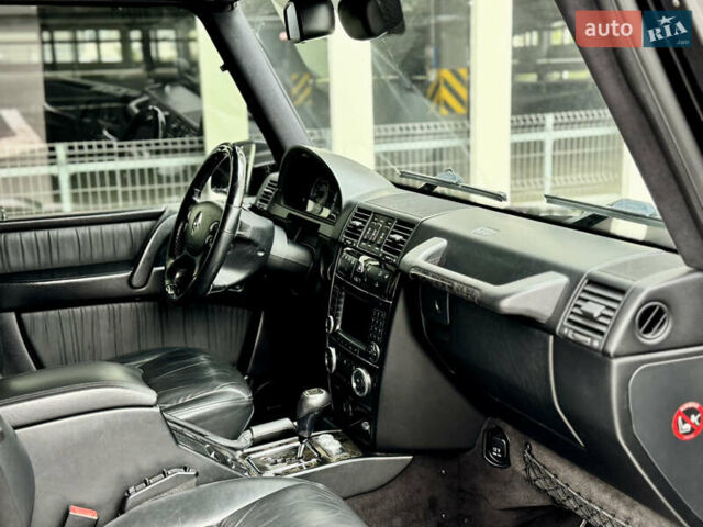Черный Мерседес Г-Класс, объемом двигателя 5.5 л и пробегом 180 тыс. км за 40000 $, фото 24 на Automoto.ua