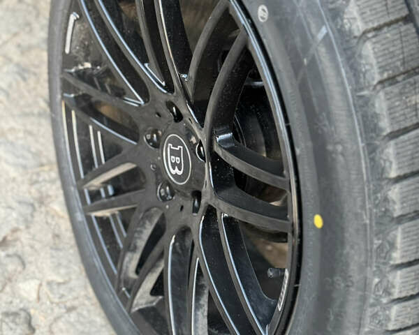 Черный Мерседес Г-Класс, объемом двигателя 4.97 л и пробегом 215 тыс. км за 33800 $, фото 47 на Automoto.ua