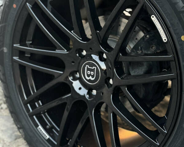 Черный Мерседес Г-Класс, объемом двигателя 4.97 л и пробегом 215 тыс. км за 33800 $, фото 6 на Automoto.ua