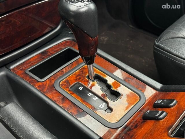 Чорний Мерседес Г-Клас, об'ємом двигуна 5 л та пробігом 98 тис. км за 31690 $, фото 21 на Automoto.ua