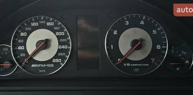 Чорний Мерседес Г-Клас, об'ємом двигуна 5.44 л та пробігом 196 тис. км за 27777 $, фото 26 на Automoto.ua