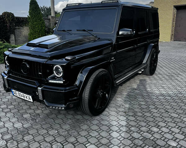 Черный Мерседес Г-Класс, объемом двигателя 5.44 л и пробегом 180 тыс. км за 40000 $, фото 1 на Automoto.ua