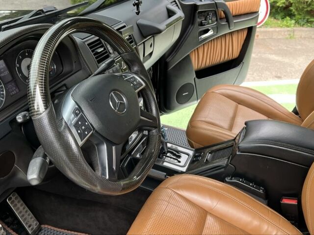 Черный Мерседес Г-Класс, объемом двигателя 5.5 л и пробегом 240 тыс. км за 35000 $, фото 12 на Automoto.ua