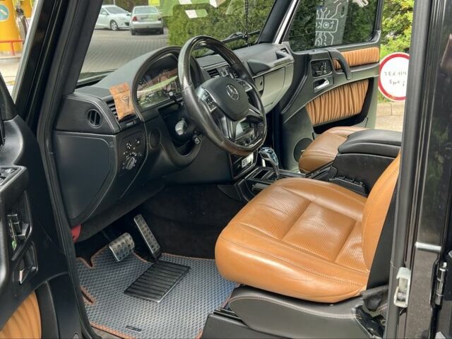 Чорний Мерседес Г-Клас, об'ємом двигуна 5.5 л та пробігом 240 тис. км за 34999 $, фото 5 на Automoto.ua