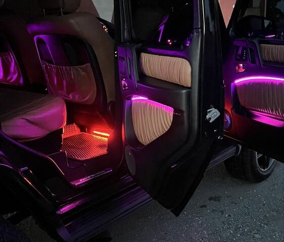 Черный Мерседес Г-Класс, объемом двигателя 5.5 л и пробегом 240 тыс. км за 35000 $, фото 19 на Automoto.ua