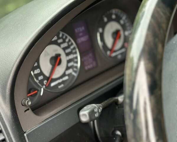 Черный Мерседес Г-Класс, объемом двигателя 5.5 л и пробегом 136 тыс. км за 42000 $, фото 11 на Automoto.ua