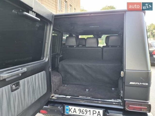 Чорний Мерседес Г-Клас, об'ємом двигуна 5.5 л та пробігом 170 тис. км за 33750 $, фото 7 на Automoto.ua