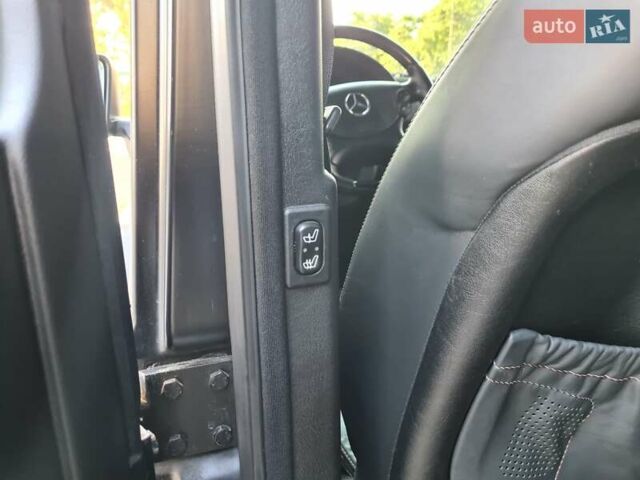 Чорний Мерседес Г-Клас, об'ємом двигуна 5.5 л та пробігом 170 тис. км за 33750 $, фото 11 на Automoto.ua