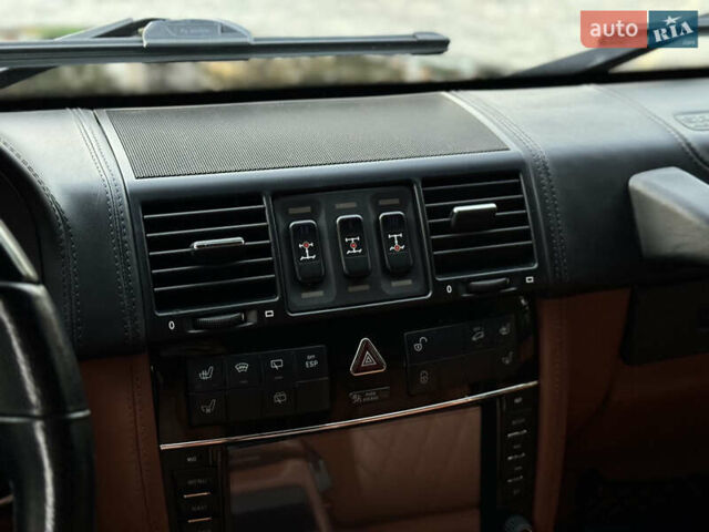 Мерседес Г-Клас 2010 у Харкові на Automoto.ua Чорний Мерседес Г-Клас, об'ємом двигуна 5.44 л та пробігом 109 тис. км за 32999 $, фото 81 на Automoto.ua