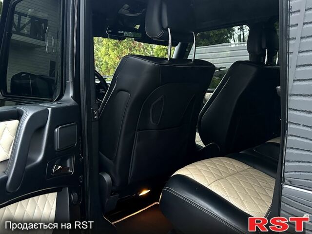 Черный Мерседес Г-Класс, объемом двигателя 5.5 л и пробегом 176 тыс. км за 37900 $, фото 5 на Automoto.ua