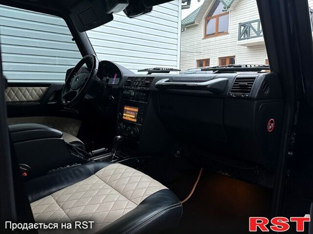 Черный Мерседес Г-Класс, объемом двигателя 5.5 л и пробегом 176 тыс. км за 37900 $, фото 3 на Automoto.ua