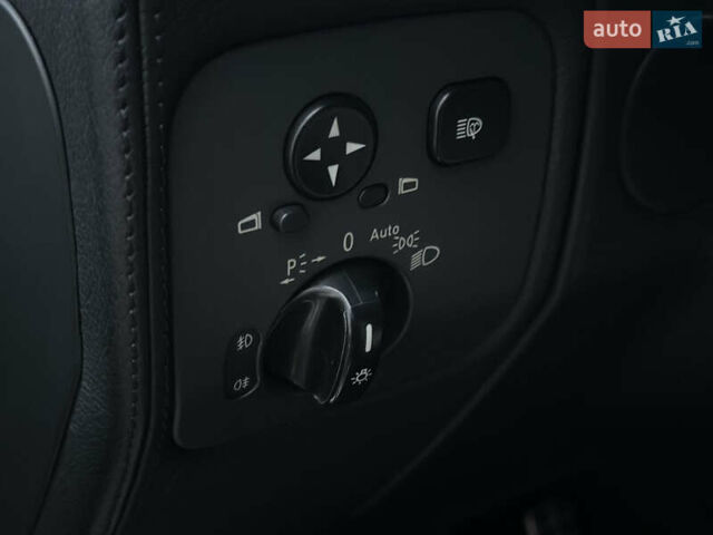 Чорний Мерседес Г-Клас, об'ємом двигуна 5.5 л та пробігом 176 тис. км за 37900 $, фото 43 на Automoto.ua