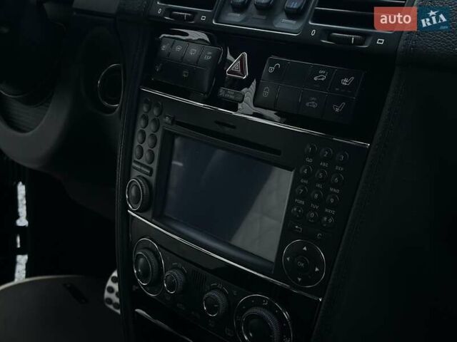 Чорний Мерседес Г-Клас, об'ємом двигуна 5.5 л та пробігом 176 тис. км за 37900 $, фото 40 на Automoto.ua