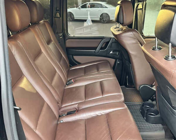 Черный Мерседес Г-Класс, объемом двигателя 5.44 л и пробегом 172 тыс. км за 52000 $, фото 15 на Automoto.ua