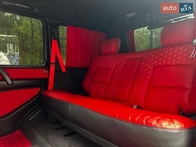 Черный Мерседес Г-Класс, объемом двигателя 5.46 л и пробегом 104 тыс. км за 160000 $, фото 12 на Automoto.ua