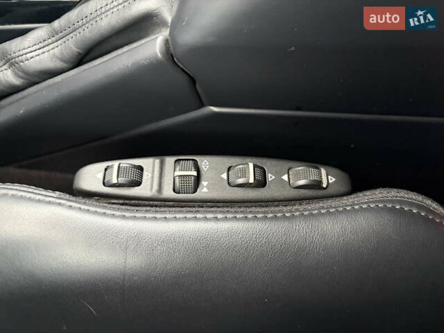 Черный Мерседес Г-Класс, объемом двигателя 5.5 л и пробегом 132 тыс. км за 42900 $, фото 16 на Automoto.ua