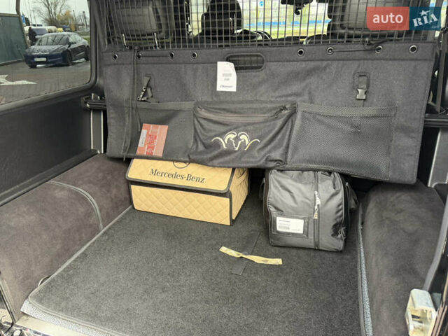 Чорний Мерседес Г-Клас, об'ємом двигуна 5.46 л та пробігом 96 тис. км за 70000 $, фото 35 на Automoto.ua