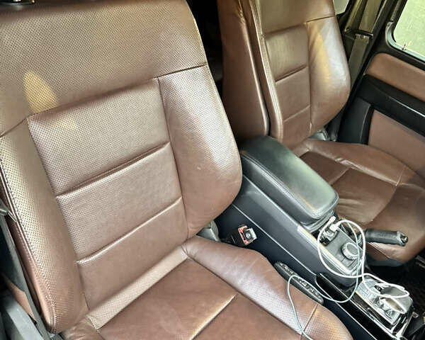 Черный Мерседес Г-Класс, объемом двигателя 5.44 л и пробегом 172 тыс. км за 52000 $, фото 13 на Automoto.ua