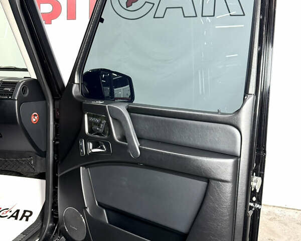 Черный Мерседес Г-Класс, объемом двигателя 3 л и пробегом 100 тыс. км за 57000 $, фото 57 на Automoto.ua