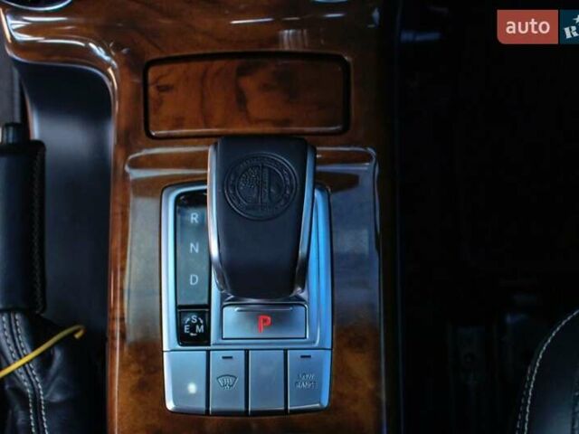 Чорний Мерседес Г-Клас, об'ємом двигуна 5.46 л та пробігом 122 тис. км за 57850 $, фото 32 на Automoto.ua