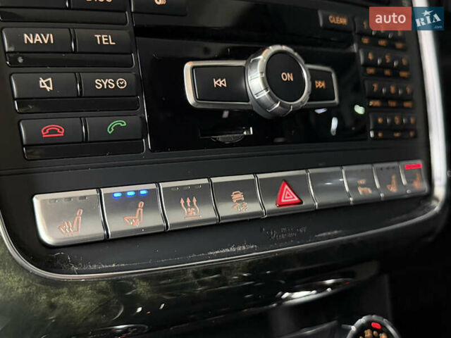 Черный Мерседес Г-Класс, объемом двигателя 3 л и пробегом 100 тыс. км за 57000 $, фото 50 на Automoto.ua