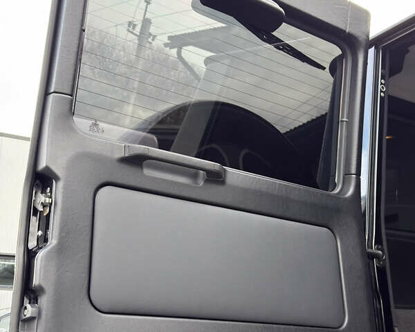 Чорний Мерседес Г-Клас, об'ємом двигуна 3 л та пробігом 89 тис. км за 52500 $, фото 15 на Automoto.ua