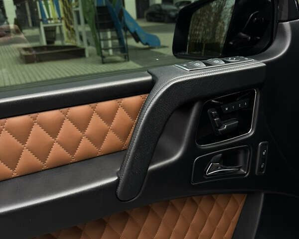Черный Мерседес Г-Класс, объемом двигателя 5.5 л и пробегом 110 тыс. км за 49500 $, фото 17 на Automoto.ua