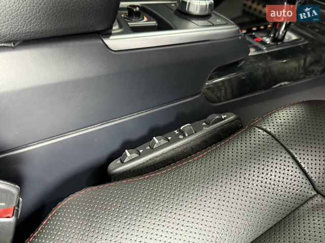 Черный Мерседес Г-Класс, объемом двигателя 3 л и пробегом 100 тыс. км за 57000 $, фото 61 на Automoto.ua