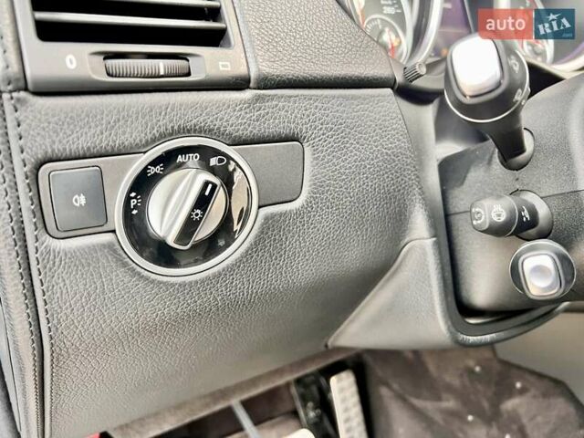 Черный Мерседес Г-Класс, объемом двигателя 4 л и пробегом 123 тыс. км за 67777 $, фото 22 на Automoto.ua