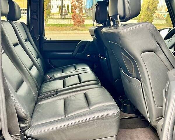 Черный Мерседес Г-Класс, объемом двигателя 4 л и пробегом 123 тыс. км за 67777 $, фото 37 на Automoto.ua