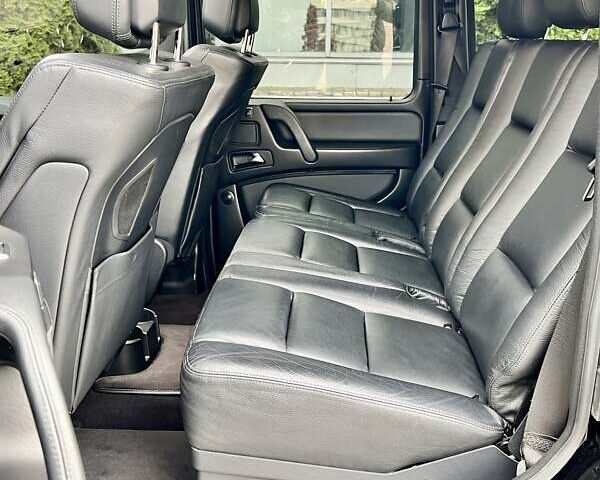 Черный Мерседес Г-Класс, объемом двигателя 4 л и пробегом 123 тыс. км за 67777 $, фото 26 на Automoto.ua