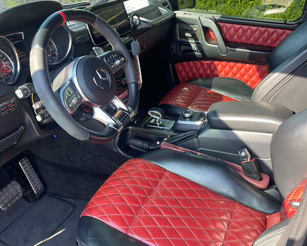 Чорний Мерседес Г-Клас, об'ємом двигуна 5.46 л та пробігом 92 тис. км за 75000 $, фото 9 на Automoto.ua