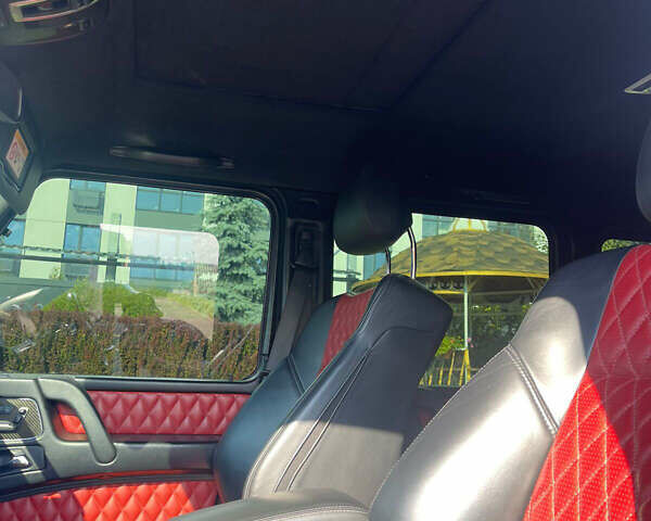 Чорний Мерседес Г-Клас, об'ємом двигуна 5.46 л та пробігом 92 тис. км за 75000 $, фото 15 на Automoto.ua