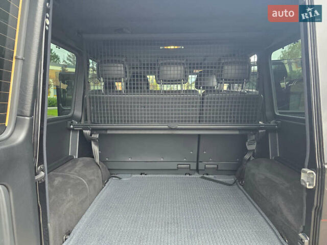 Черный Мерседес Г-Класс, объемом двигателя 3.98 л и пробегом 56 тыс. км за 78300 $, фото 54 на Automoto.ua