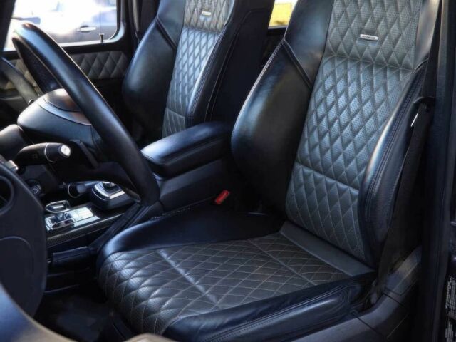 Черный Мерседес Г-Класс, объемом двигателя 6 л и пробегом 66 тыс. км за 4500 $, фото 5 на Automoto.ua