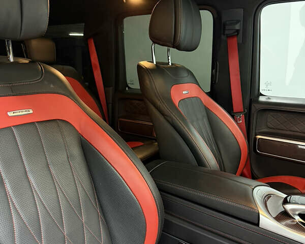 Чорний Мерседес Г-Клас, об'ємом двигуна 4 л та пробігом 89 тис. км за 145000 $, фото 27 на Automoto.ua