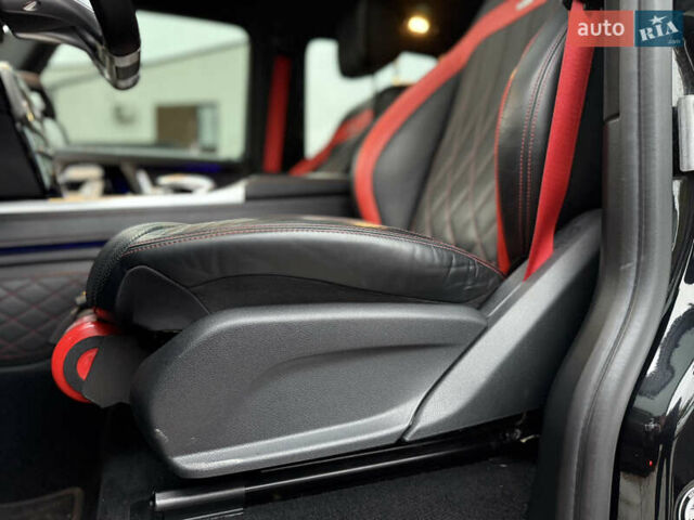 Черный Мерседес Г-Класс, объемом двигателя 3.98 л и пробегом 100 тыс. км за 128900 $, фото 30 на Automoto.ua