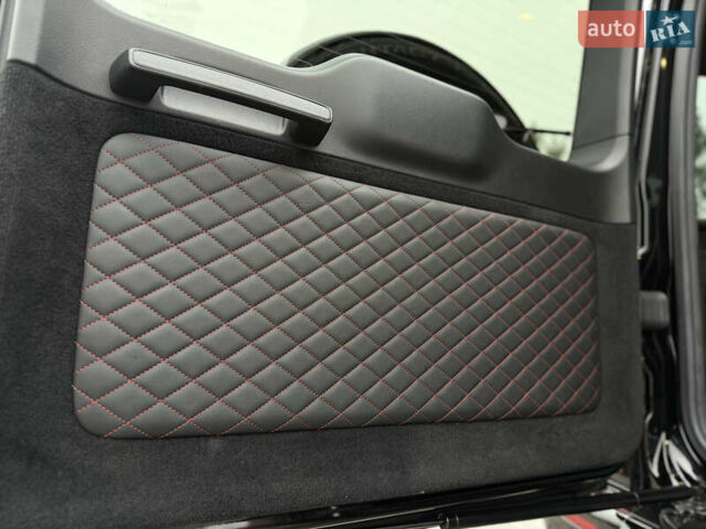 Черный Мерседес Г-Класс, объемом двигателя 3.98 л и пробегом 100 тыс. км за 128900 $, фото 77 на Automoto.ua