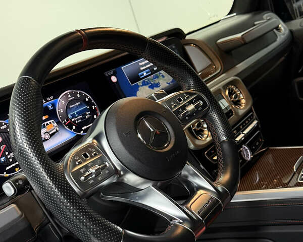 Чорний Мерседес Г-Клас, об'ємом двигуна 4 л та пробігом 89 тис. км за 145000 $, фото 19 на Automoto.ua