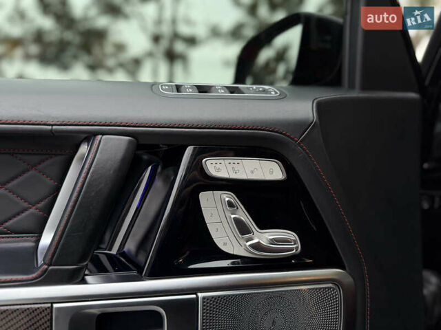 Черный Мерседес Г-Класс, объемом двигателя 3.98 л и пробегом 100 тыс. км за 128900 $, фото 28 на Automoto.ua