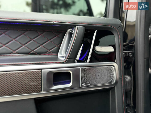 Черный Мерседес Г-Класс, объемом двигателя 3.98 л и пробегом 100 тыс. км за 128900 $, фото 68 на Automoto.ua