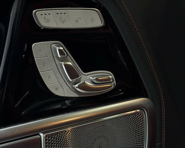 Чорний Мерседес Г-Клас, об'ємом двигуна 4 л та пробігом 89 тис. км за 145000 $, фото 14 на Automoto.ua