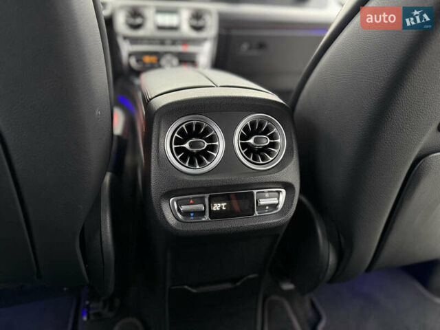 Черный Мерседес Г-Класс, объемом двигателя 3.98 л и пробегом 100 тыс. км за 128900 $, фото 74 на Automoto.ua