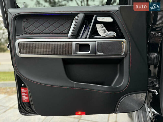 Черный Мерседес Г-Класс, объемом двигателя 3.98 л и пробегом 100 тыс. км за 128900 $, фото 26 на Automoto.ua
