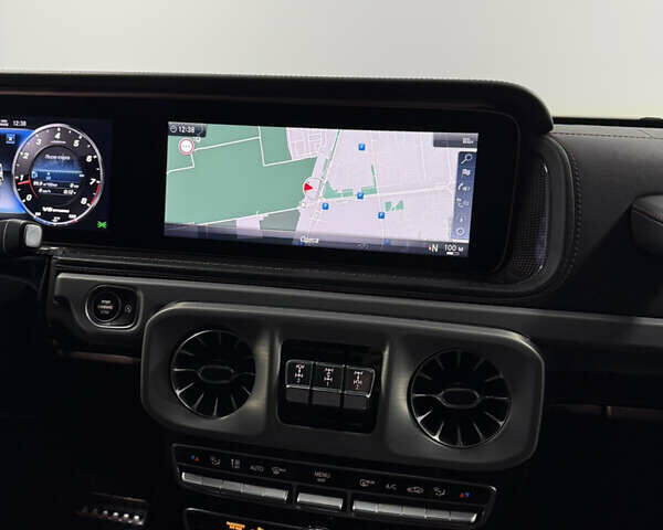 Чорний Мерседес Г-Клас, об'ємом двигуна 4 л та пробігом 89 тис. км за 145000 $, фото 23 на Automoto.ua