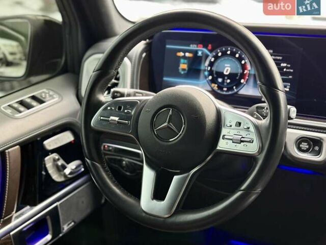 Чорний Мерседес Г-Клас, об'ємом двигуна 3.98 л та пробігом 90 тис. км за 130000 $, фото 55 на Automoto.ua